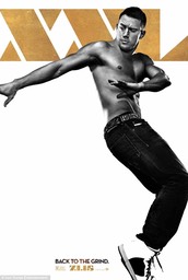 27894E9B00000578-3047673-First_look_The_first_of_the_Magic_Mike_XXL_posters_featured_the_-a-3_1429629879699